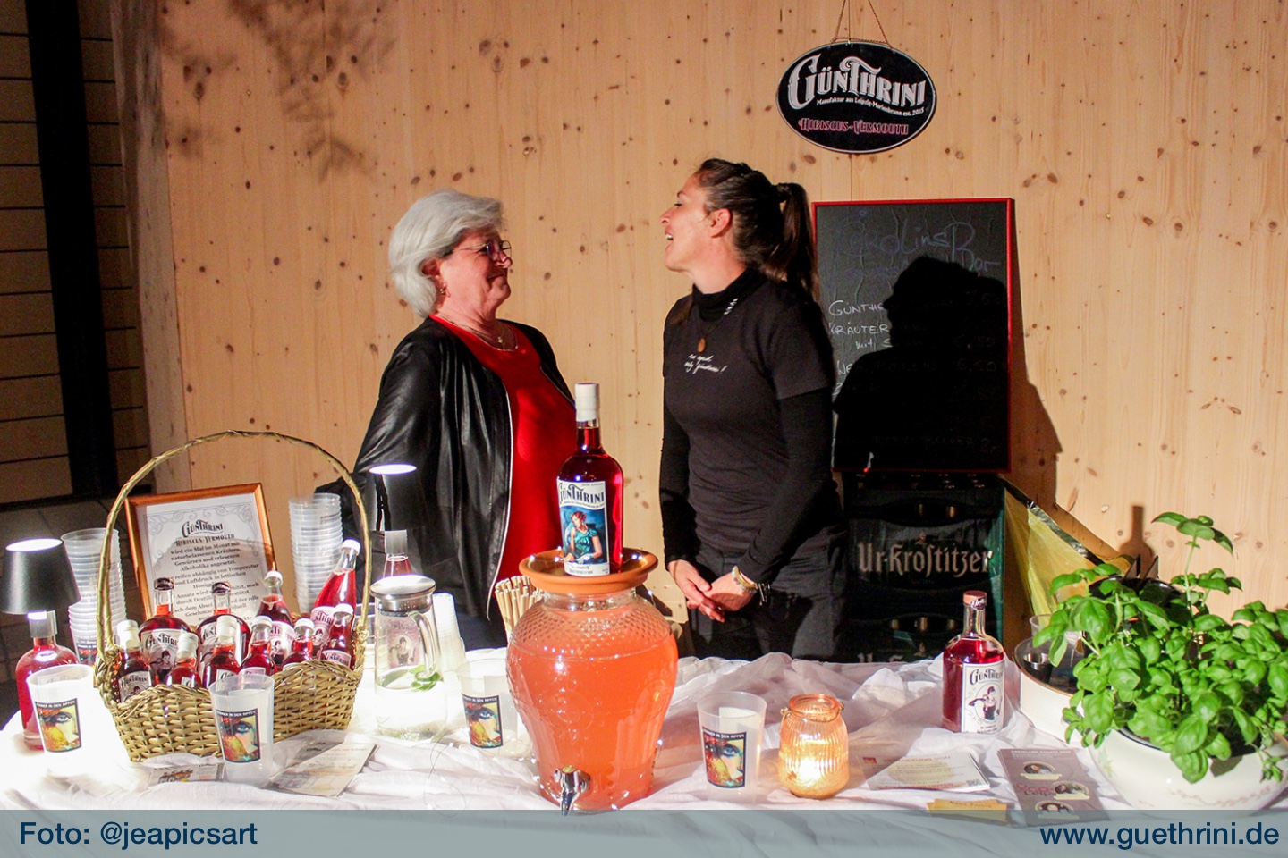 Vernissage – Carolin Okon und Günthrini Bar