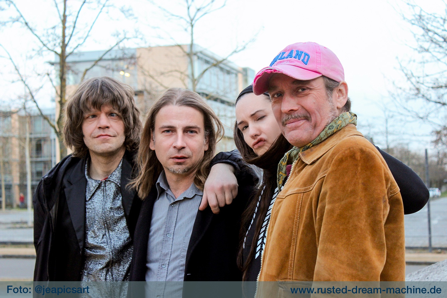 Vernissage – rusted dream machine live